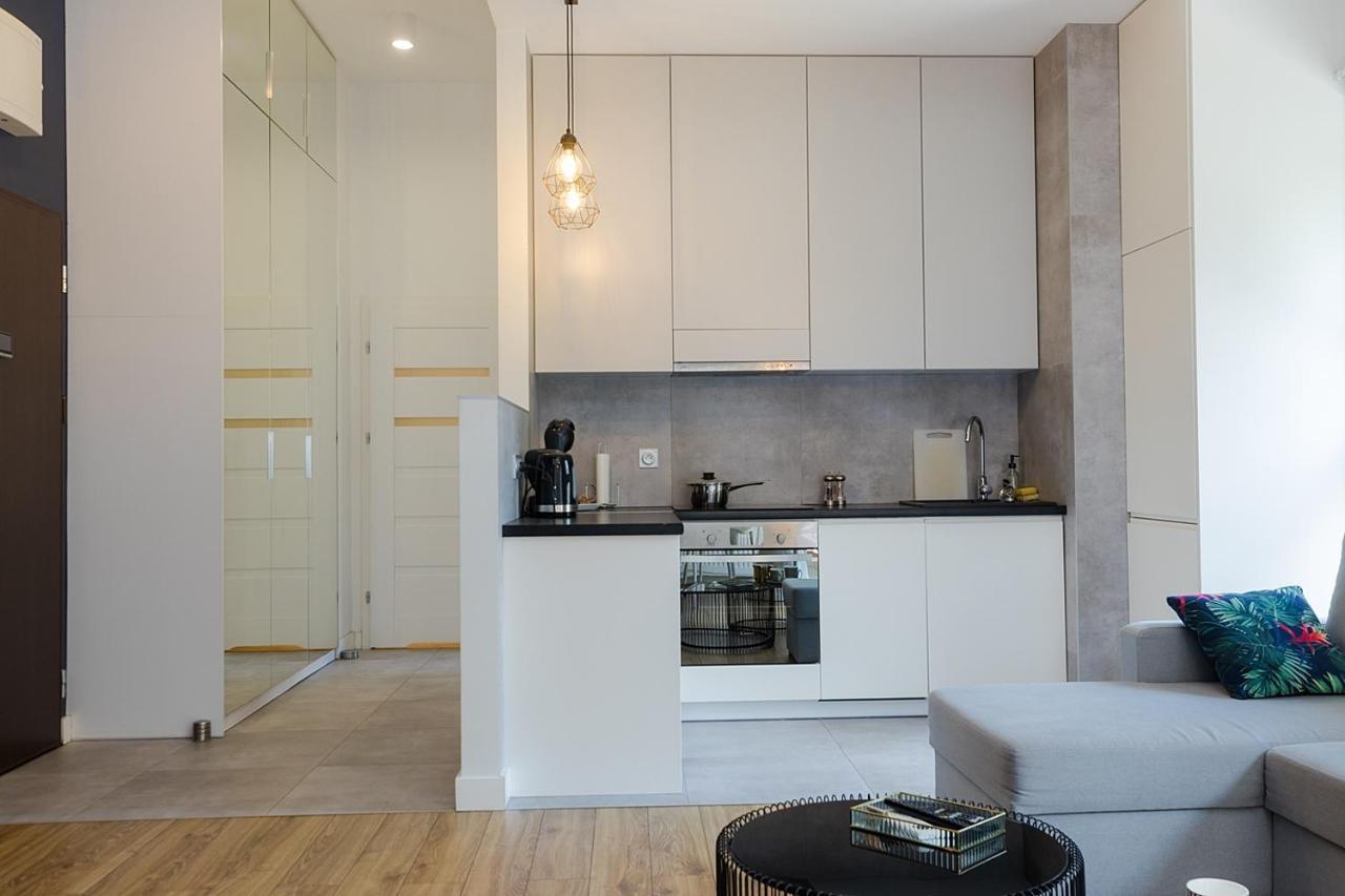 Woronicza Premium - Jungle Warsaw Apartment Luaran gambar